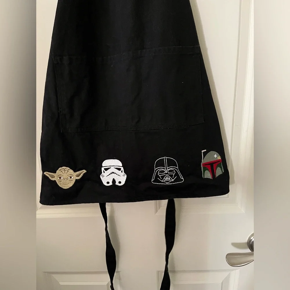 Kids Williams Sonoma Cotton Star Wars Embroidered Black Apron Pocket adjustable
